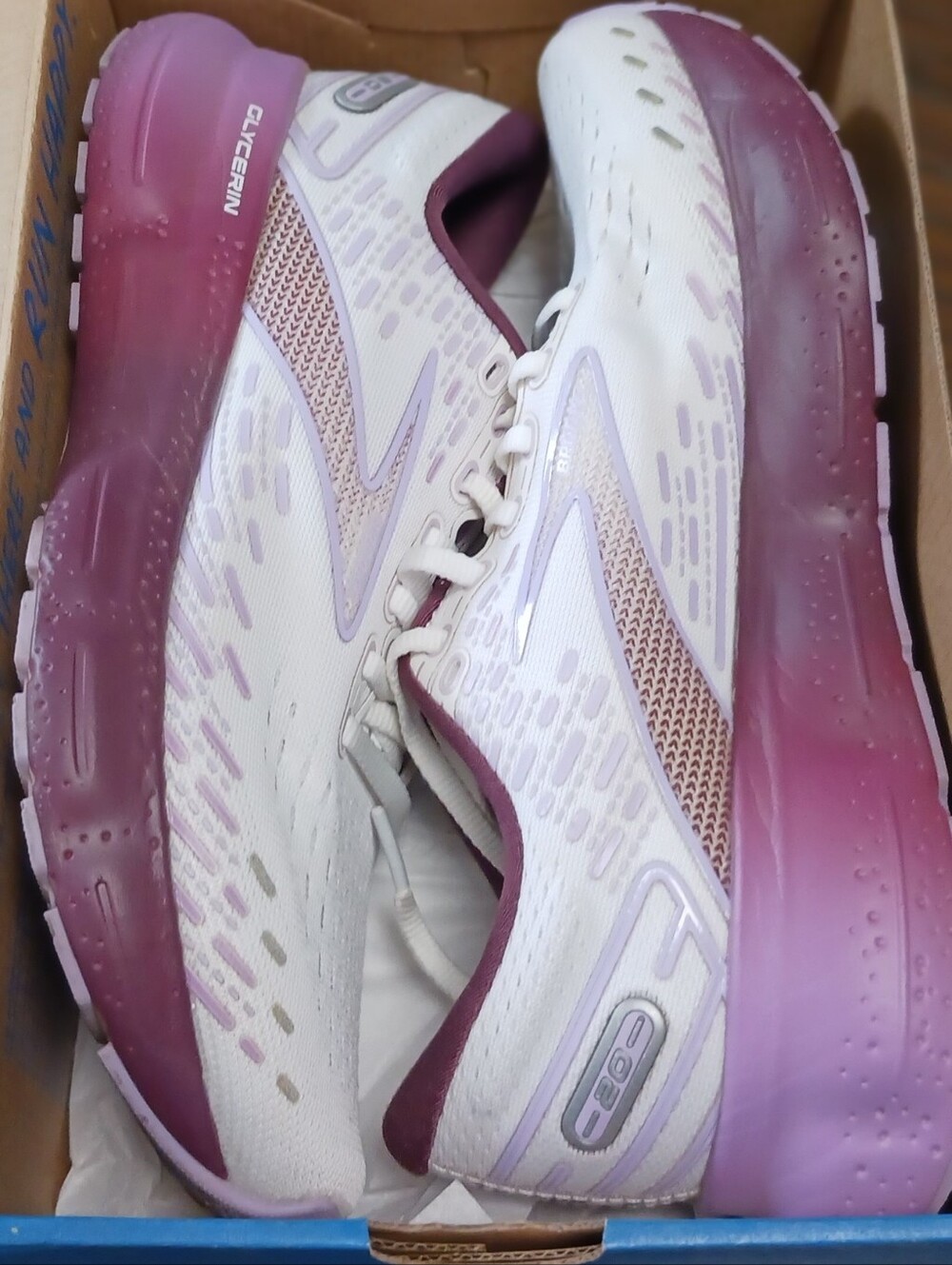 Brooks Glycerin 20 Running Shoes - White, Lilac & Burgandy, Size 8.5 - Picture 3 of 14